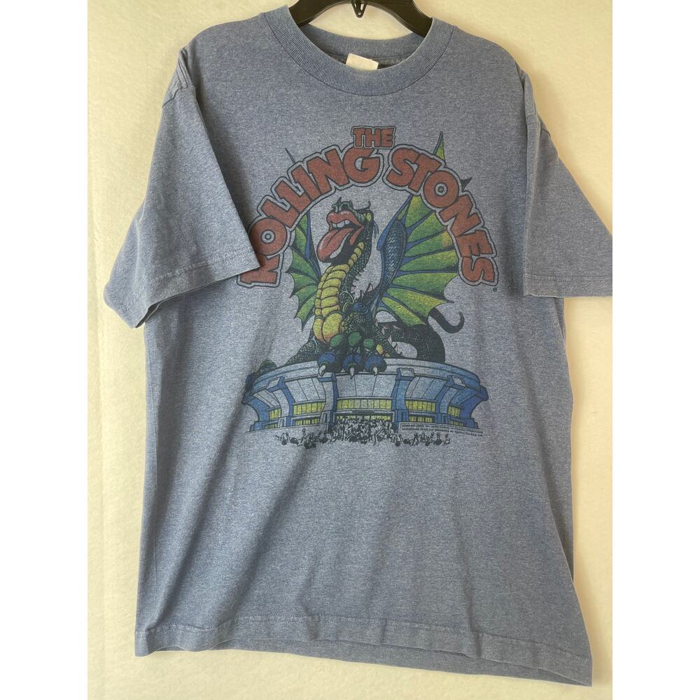 Rolling Stones - (Dragon W/ Tongue). 2006 Blue Shirt. M.